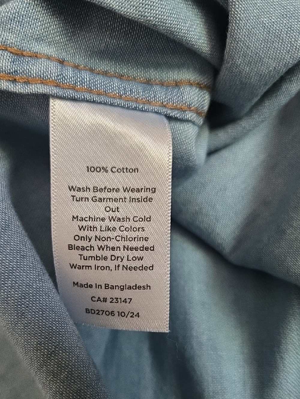 NEW Talbots Light Blue Denim Chambray Button Front Shirt M - Picture 5 of 6